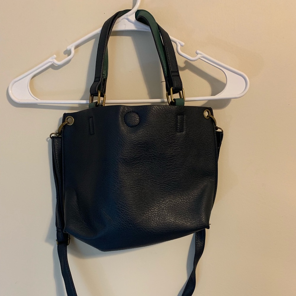 Crossbody bag